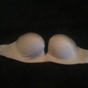 Victoria’s Secret padded strapless bra 34C